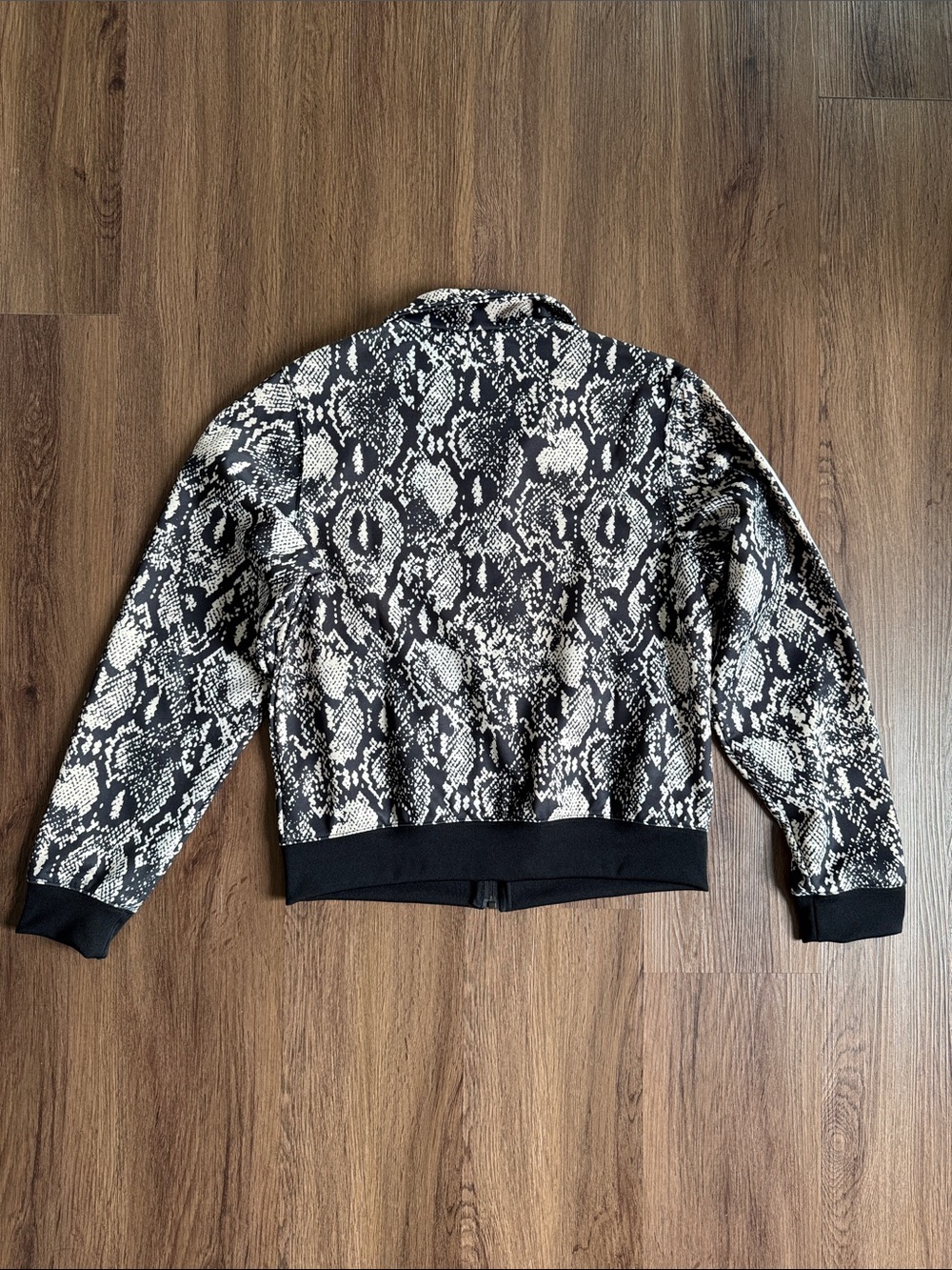Adidas Trefoil Snake-Print Zip Track Jacket in Black & Cream (Size S) - Picture 6 of 12